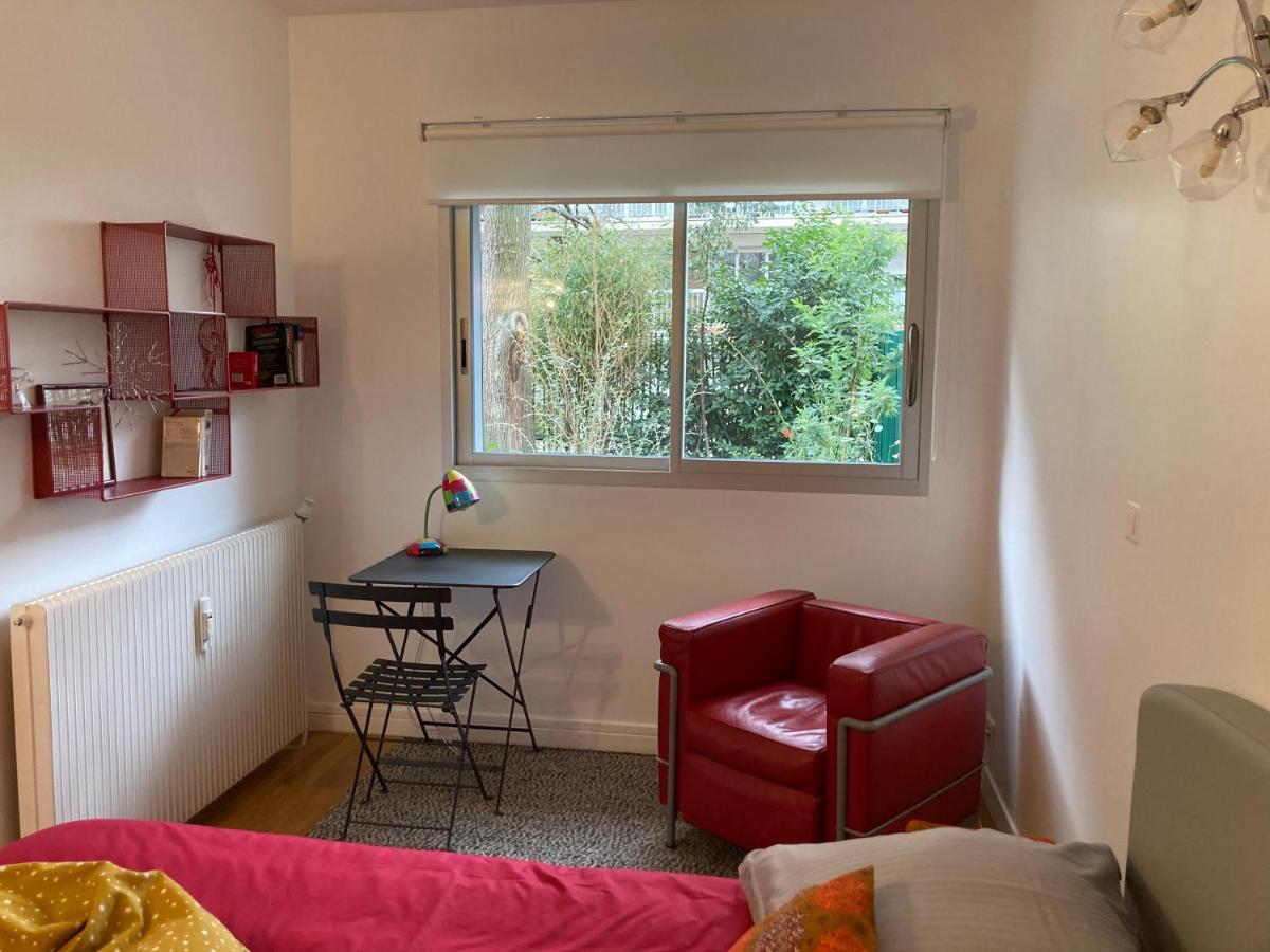 Vue Sur Jardin, 3 Pieces Apartman Párizs Kültér fotó